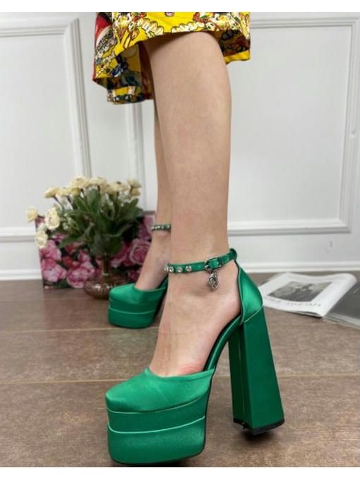 Туфли с украшением на высоком каблуке — изображение 6