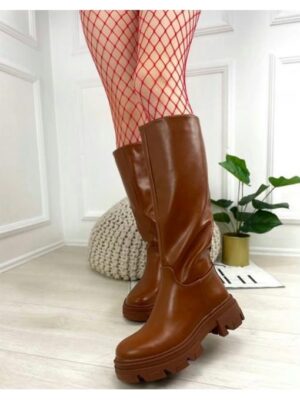 Сапоги демисезон на тракторной подошве