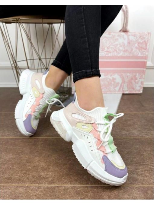 Кроссовки на массивной подошве — изображение 6