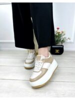 Кроссовки на высокой платформе