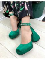 Туфли на широком каблуке атласные