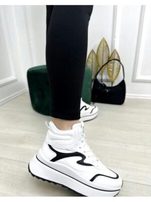 Кроссовки высокие