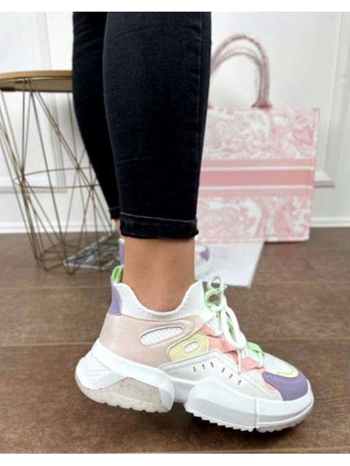 Кроссовки на массивной подошве — изображение 9