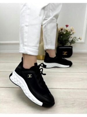 Текстильные кроссовки на шнурках