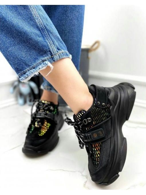 Кроссовки на массивной подошве — изображение 2