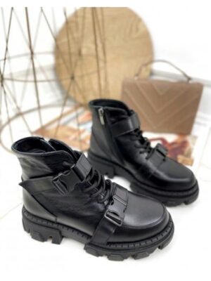 Ботинки демисезон на тракторной подошве