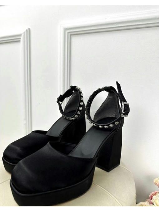 Туфли с украшением на широком каблуке — изображение 2