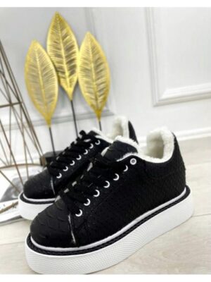 Кроссовки зимние питоновые