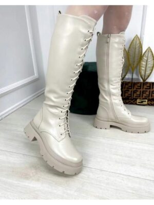 Сапоги зимние на шнуровке