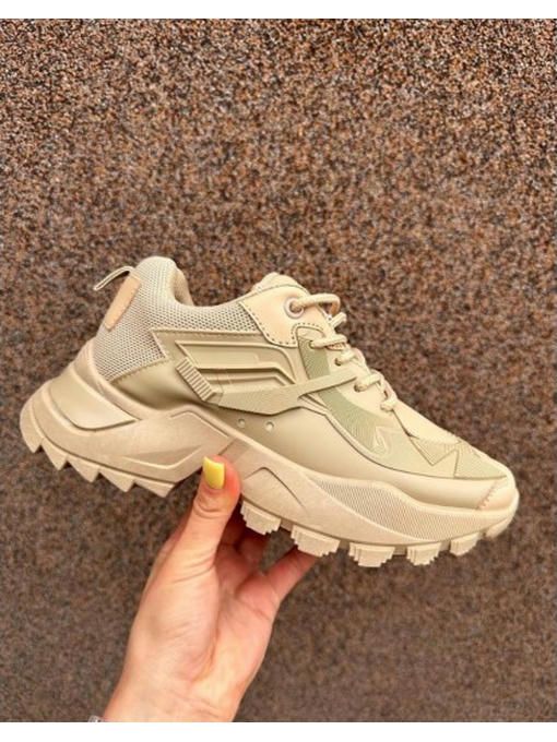 Кроссовки на массивной подошве — изображение 9