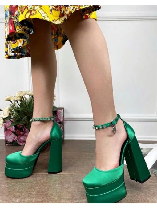 Туфли с украшением на высоком каблуке — изображение 2