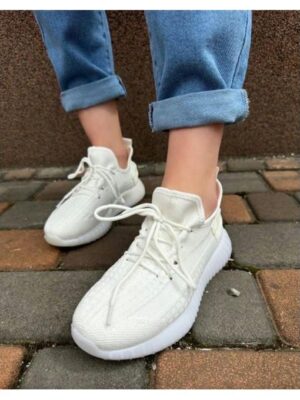 Кроссовки текстильные дышащие