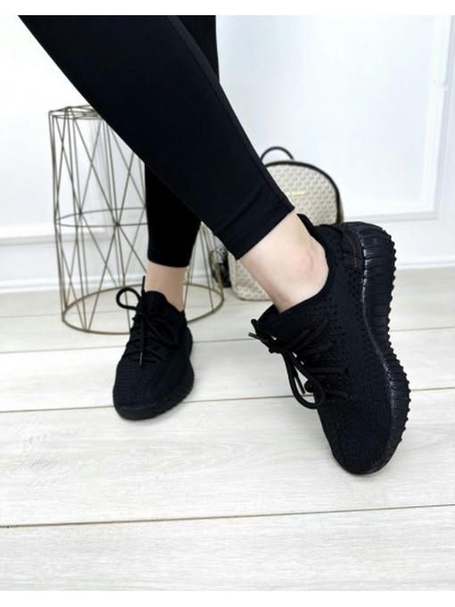 Текстильные кроссовки