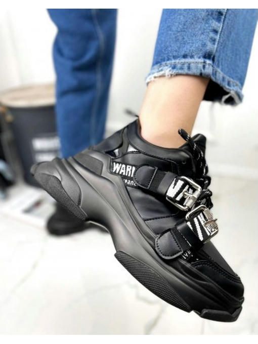 Кроссовки на массивной подошве — изображение 9