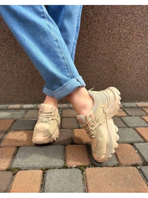 Кроссовки на массивной подошве — изображение 4