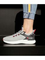 Кроссовки Серые