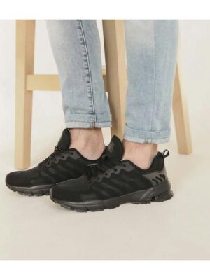 Кроссовки Черные