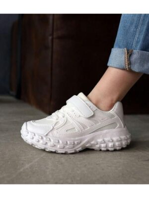 Детская обувь Белые