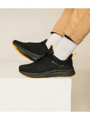 Кроссовки Черные желтые