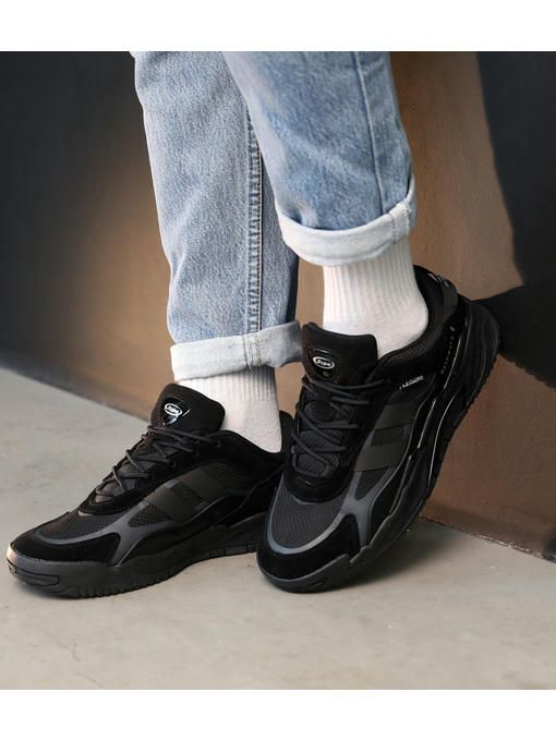 Кроссовки Черные