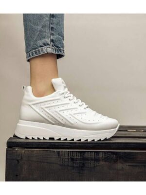 Кроссовки Белые