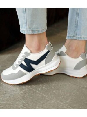 Кроссовки Серые