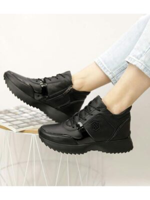 Кроссовки Черные