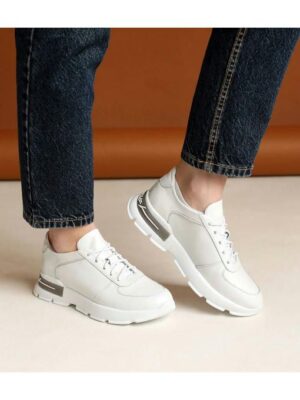 Кроссовки Белые