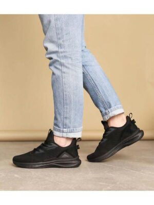 Кроссовки Черные