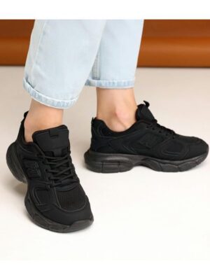 Кроссовки Черные