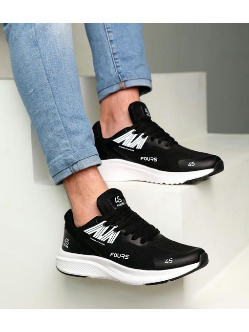 Кроссовки Черные белые