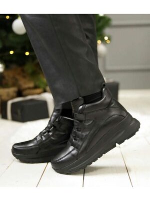 Кроссовки Черные