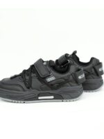 Кроссовки Черные