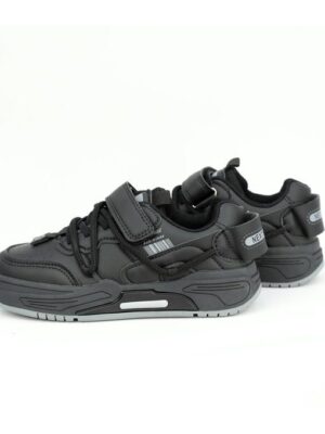 Кроссовки Черные