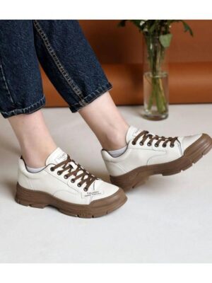 Кроссовки Молочные