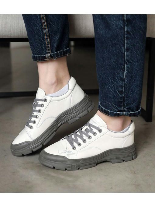 Кроссовки Молочные