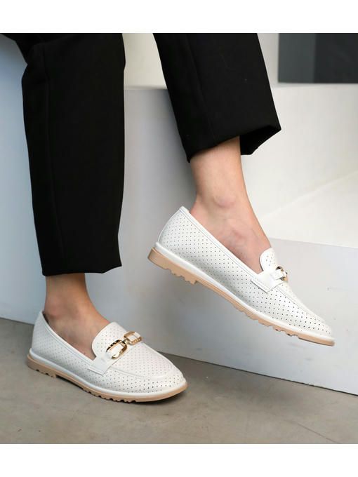 Лоферы Белые