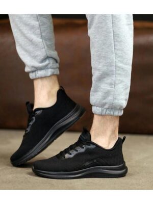 Кроссовки Черные