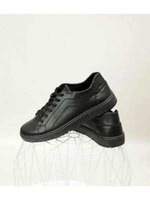 Кроссовки Черные