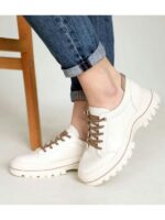 Кроссовки Молочные