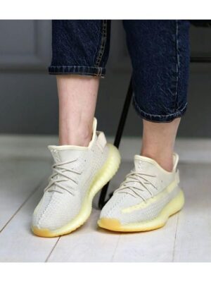 Кроссовки Бежевые