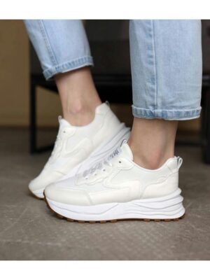 Кроссовки Белые