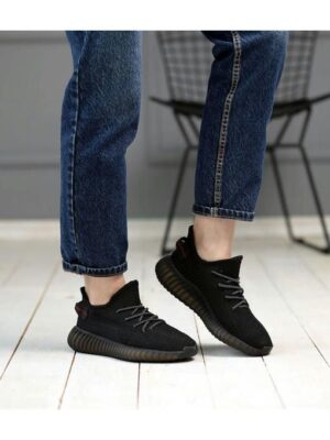 Кроссовки Черные