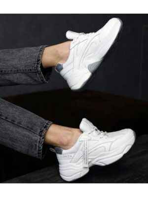 Кроссовки Белые