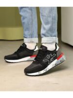 Кроссовки Черные