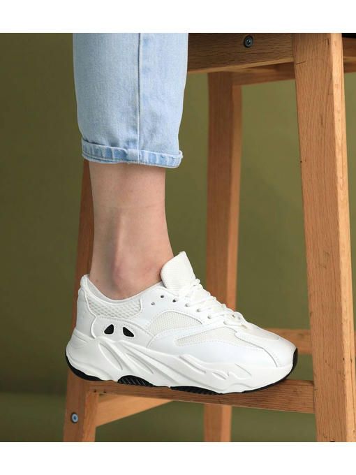 Кроссовки Белые