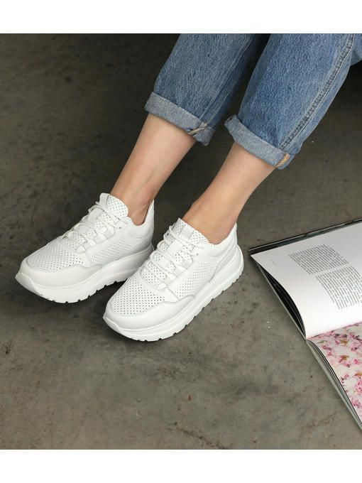 Кроссовки Белые