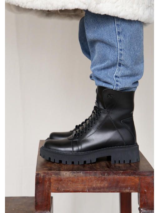 Ботинки кожаные — изображение 4