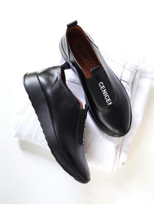 Кроссовки кожаные