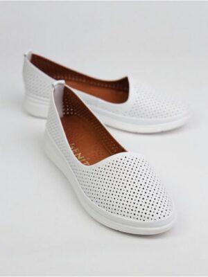 Балетки кожаные